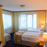 Family Lazur 3* Banszko