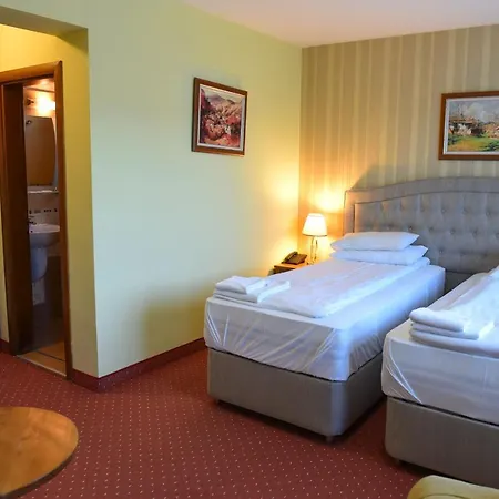 ホテル Family Lazur