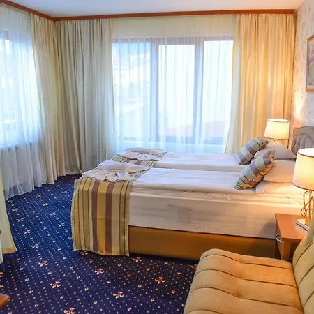 Hotel Family Lazur