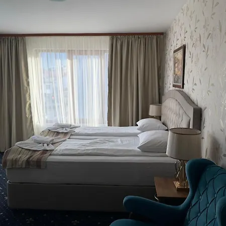 семеен лазур Хотел Банско