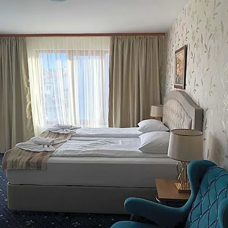 Hotell Family Lazur