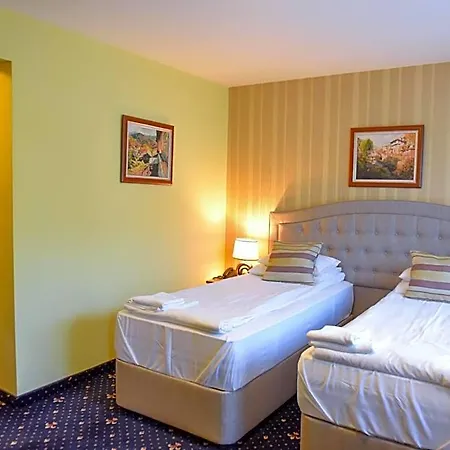 Hotell Family Lazur
