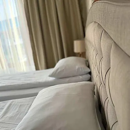 Family Lazur Hotel