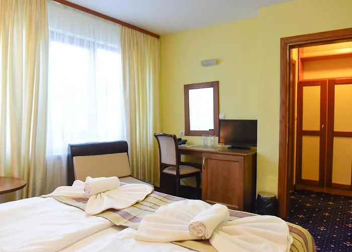 Family Lazur 3* Bansko