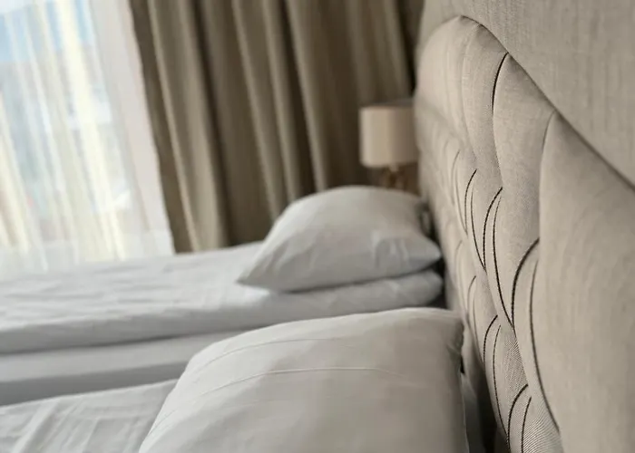 拉祖尔家庭酒店 3* 班斯科