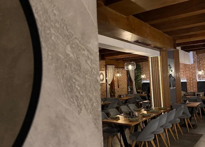 拉祖尔家庭酒店 酒店 班斯科