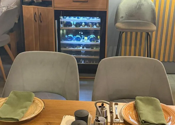 拉祖尔家庭酒店 酒店 3*