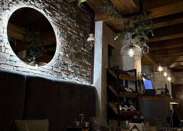 拉祖尔家庭酒店 酒店 3*