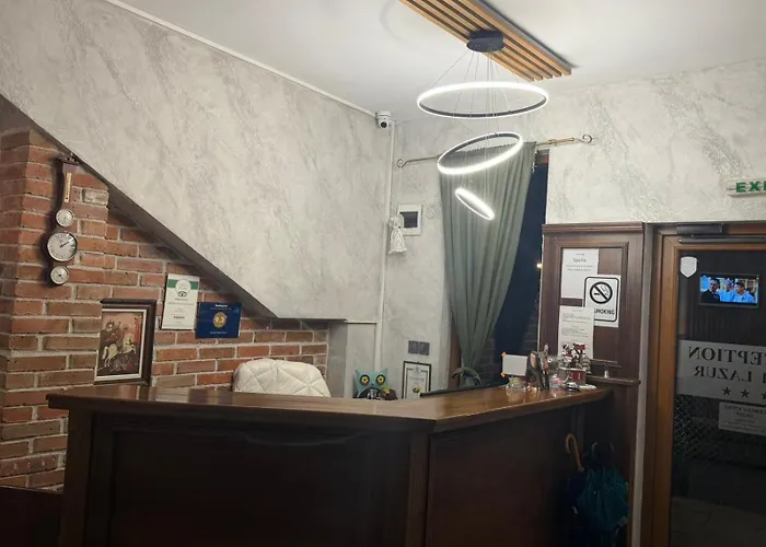 酒店 拉祖尔家庭酒店 班斯科